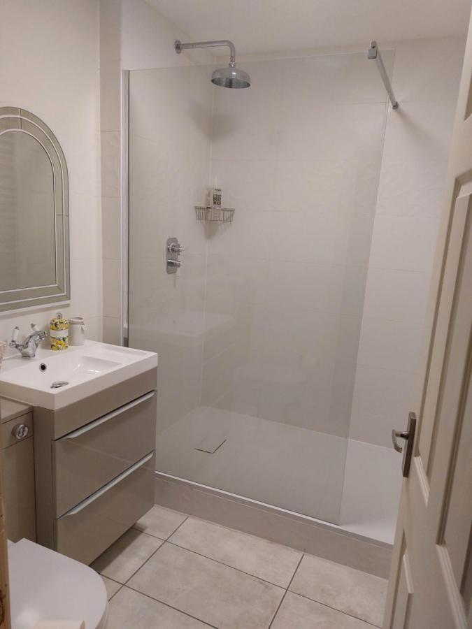 Romeo & Juliet'S With Private Parking Apartment Stratford-upon-Avon Luaran gambar